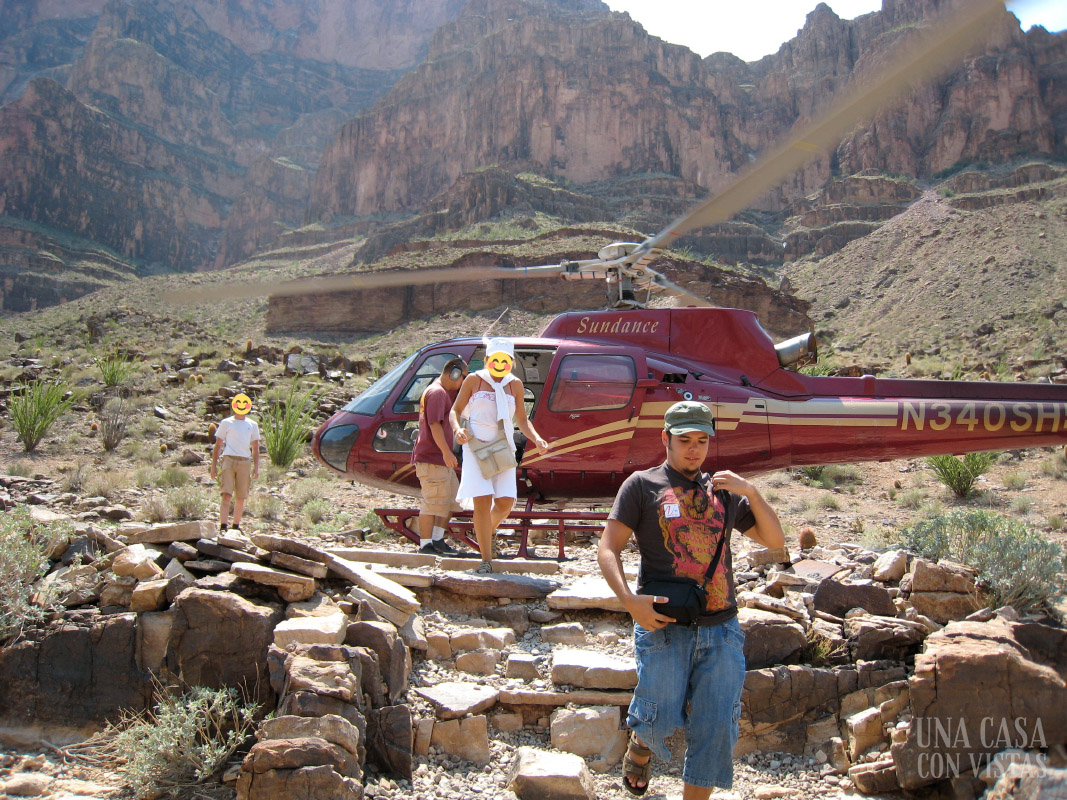 Helicóptero en el Cañón del Colorado